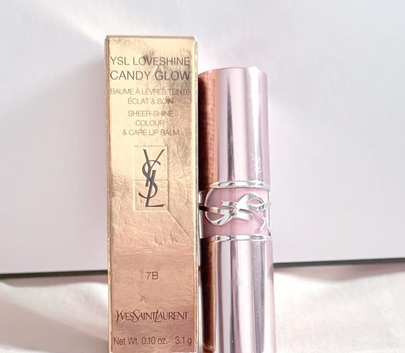 YSL 热门蜜桃色 88 到底有多惊艳?为何它能成为美妆界焦点?