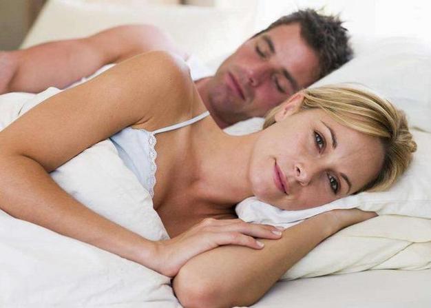 男人和女人在一起羞羞的视频揭秘:情感与亲密关系的真实展现