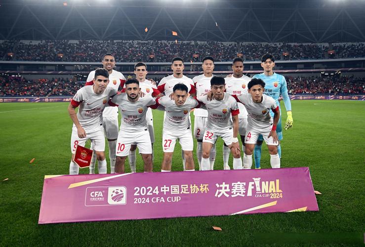 2019季后赛首轮最先晋级的球队是哪支球队?