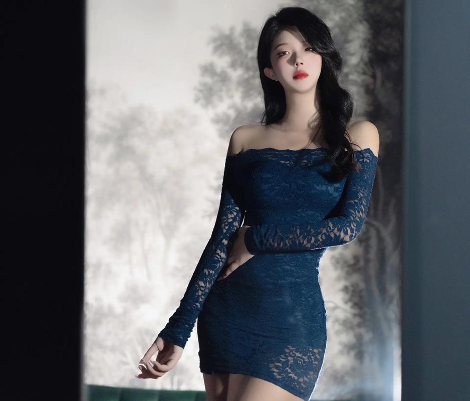 探索爰丰满少妇1313图片的独特魅力:高清视觉盛宴与时尚风格解析