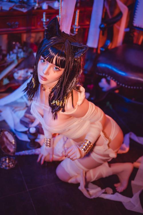 Y31与成色好Y31的终极对决：一场欲望与征服的缠绵夜